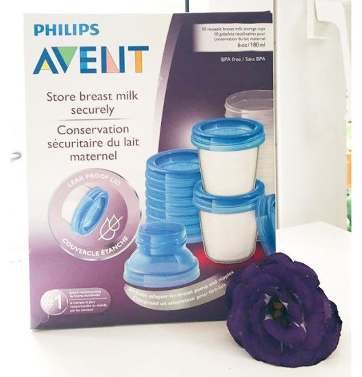Hộp 10 cốc trữ sữa Avent và 2 cổ nối