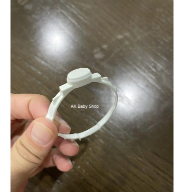 Phụ kiện máy hút sữa Elvie - Bottle release ring, đã dùng Phụ kiện máy hút sữa Elvie - Bottle release ring, đã dùng